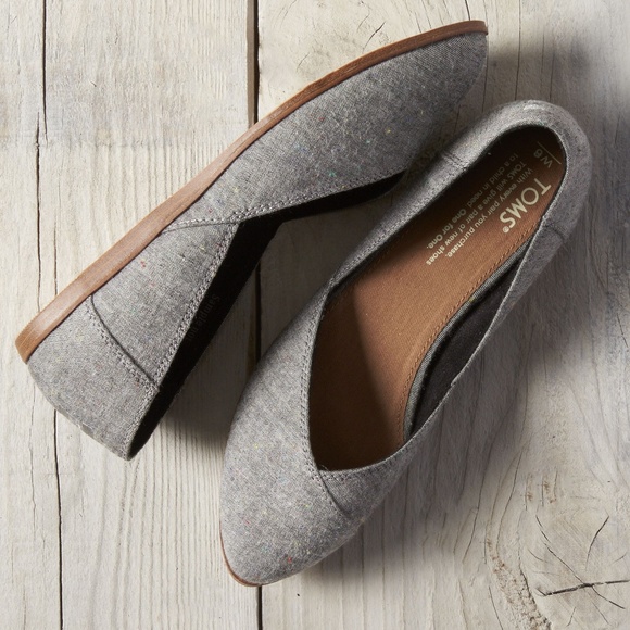 Toms Shoes - TomsSz 8 Jutti chambray speckle pointed toe flats